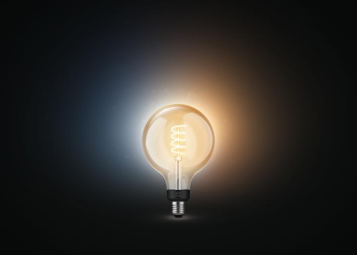Actual product image Philips Hue Philips E27 single pack Giant Globe (E27, 7 W, 550 lm, 1 x, G)