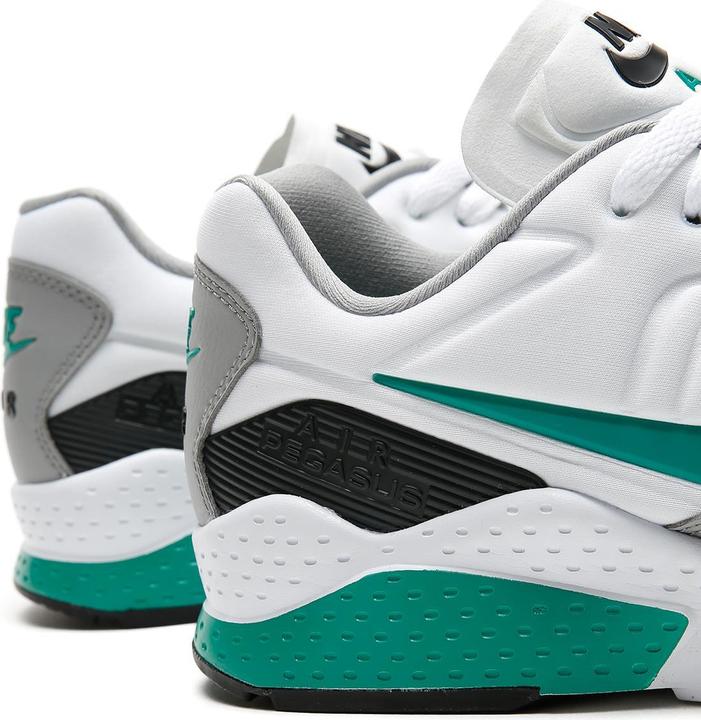 Produktbild Nike Air Zoom Pegasus 92 (43)