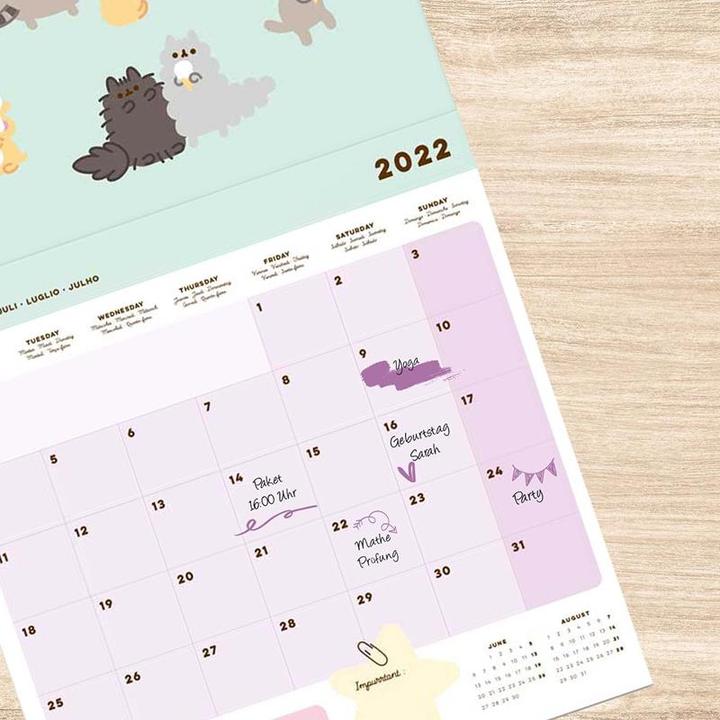 Produktbild Pusheen Wandkalender 2022 aus der Foodie-Kollektion 30 x 30 cm (30 x 30 cm, Deutsch)