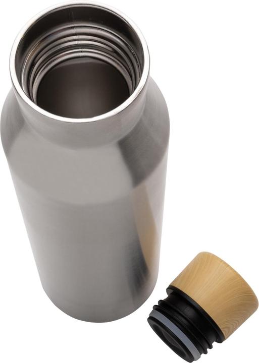 Actual product image Xd Collection Gaia Recycled Stainless Steel Vacuum Insulated 600ml Water Bottle (0.60 l)