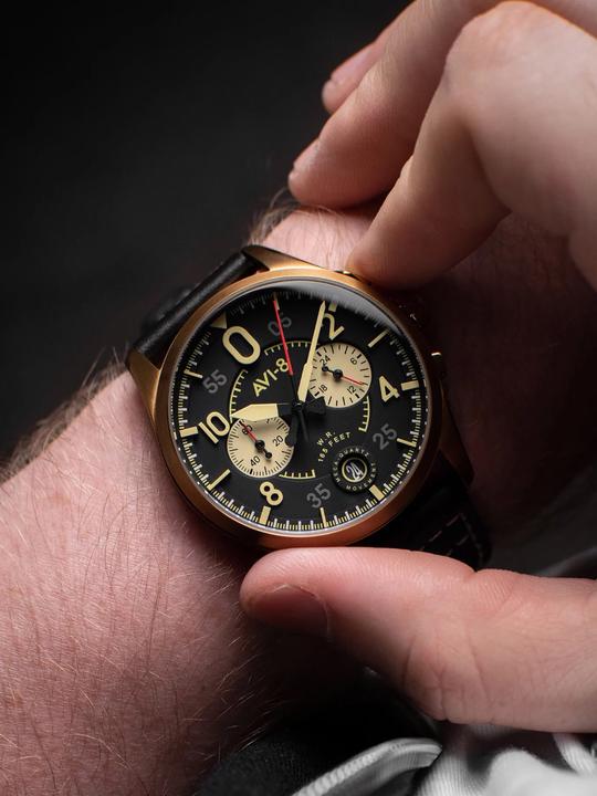 Produktbild AVI-8 AV-4089-07 (Chronograph)
