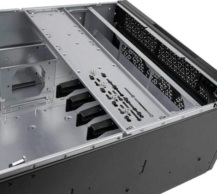Actual product image Silverstone RM52 (Mini-ITX, ATX, mATX, SSI EEB, SSI CEB, E-ATX)