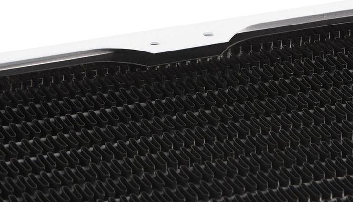 Actual product image Alphacool NexXxoS UT60 Full Copper 420mm Special Edition (140 mm)