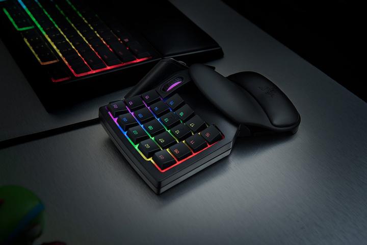 Actual product image Razer Tartarus V2 (Numeric keypad, Cable)