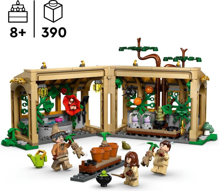 Immagine prodotto LEGO Schloss Hogwarts: Kräuterkundeunterricht (76445, LEGO Harry Potter)