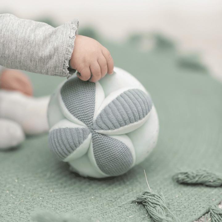 Produktbild Nattou Ball mit Aktivitäten