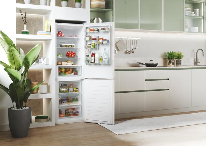 Produktbild Candy Kühl-Gefrierkombination CCE4T618EW Rechts, Wechselbar (341 l)