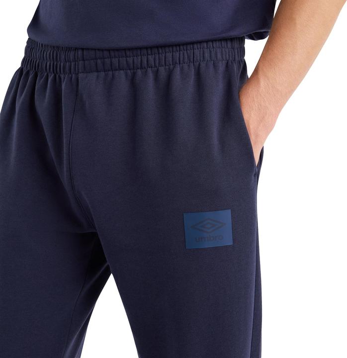 Actual product image Umbro Mens Tapered Jogging Bottoms (M)