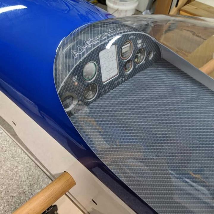 Produktbild AJ Aircraft Laser z200 ARF 103" Orange Kunstflugmodell 2,61m (Kunstflug)