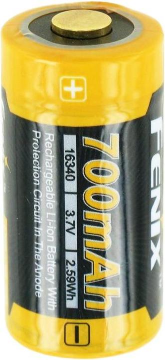 Produktbild Fenix Akku CR123A und Schnell-Ladegerät (8 Stk., CR123A, 760 mAh, Ladegerät inkl. Akku)