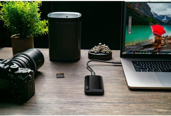Image du produit Crucial X8 (1000 Go)