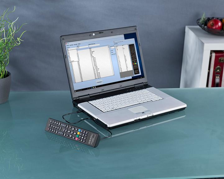 Produktbild Auvisio PC-programmierbare 4in1-Universal-Fernbedienung (Universal Fernbedienung, Infrarot)