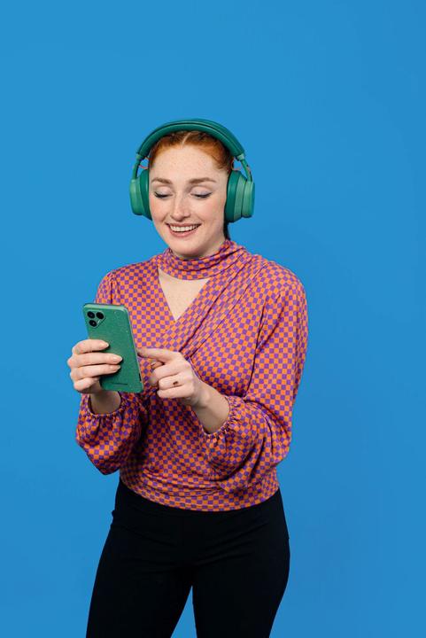 Actual product image Fairphone 4 (256 GB, Green Speckled, 6.30", SIM + eSIM, 48 Mpx, 5G)