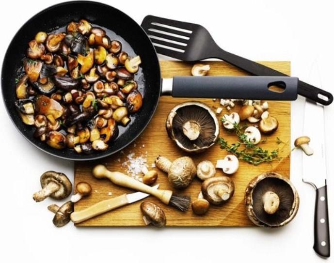Produktbild Fiskars Bratpfanne 'Hard Face' (30 cm, Bratpfanne, Aluminium)