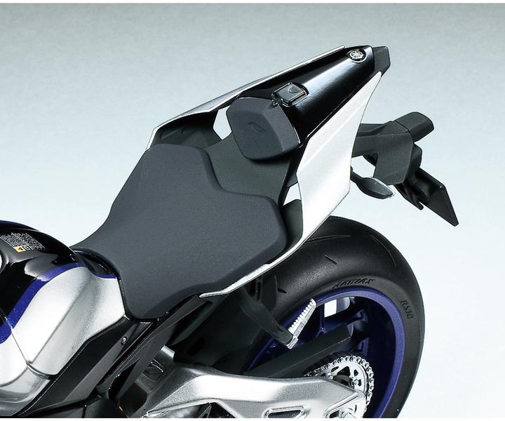 Actual product image Tamiya Yamaha YZF-R1M
