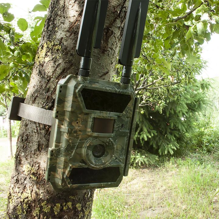 Actual product image PNI Hunting 400C 12MP hunting camera with 4G LTE Internet, GPS, simultaneously transmits video and