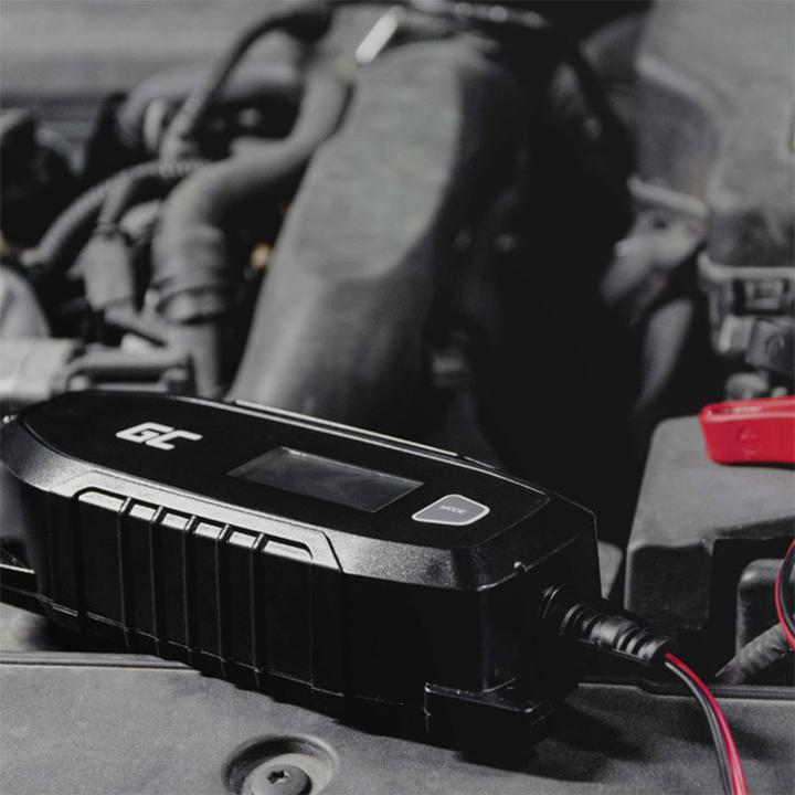 Actual product image GreenCell AGM Gel and Lead Acid Battery Charger - 48W - 6V / 12V (12V, 6V, 4 A)