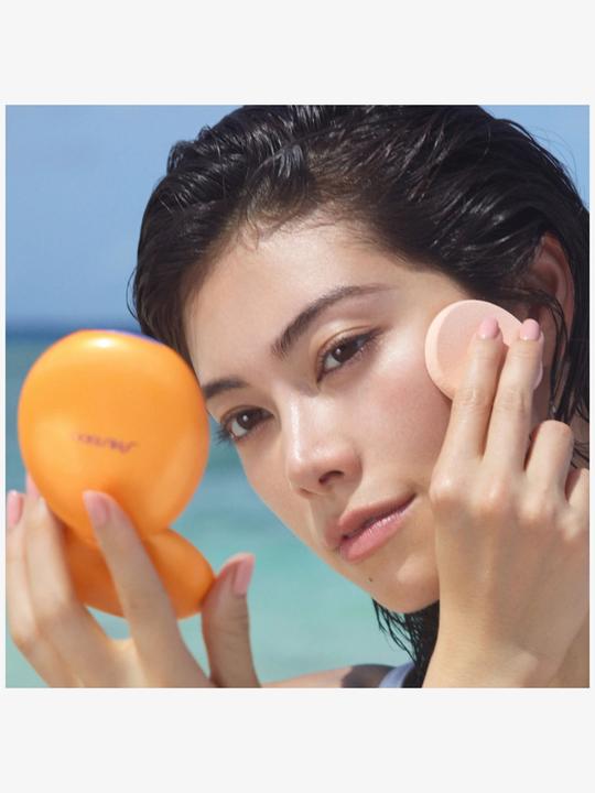 Immagine prodotto Shiseido Sun Make-up Fondotinta compatto abbronzante SPF 10 Naturale / 12 g (Natural)