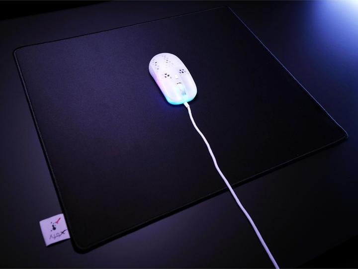 Actual product image CHERRY xtrfy GPZ1 - Large Zy's Damage (XL)