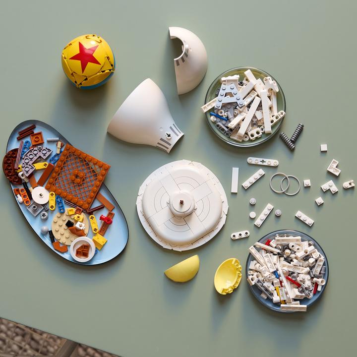 Produktbild LEGO Disney Pixar Luxo Jr. (21357, LEGO Ideas)