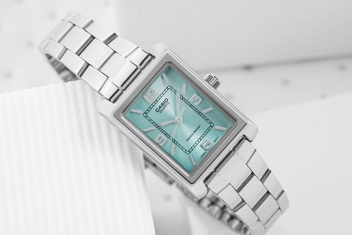 Actual product image Casio Ladies' watch LTP-1234DD-2ADF + BOX