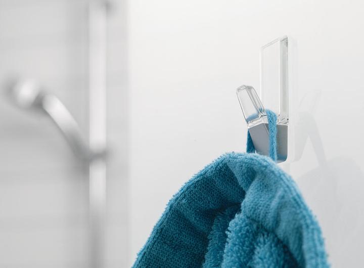 Actual product image tesa Powerstrips