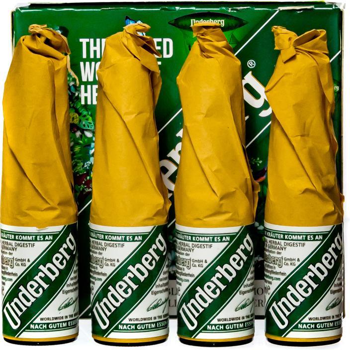 Produktbild Underberg Kräuterbitter 4 x 2cl (18 Jahre, 44 %, Deutschland, Bitter)