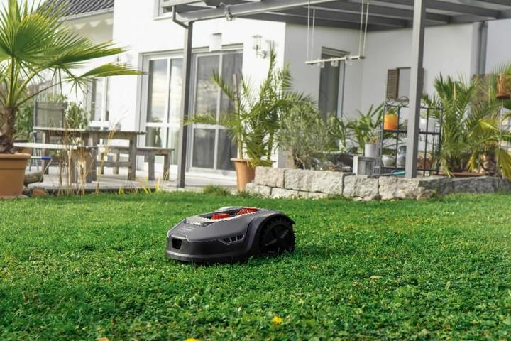 Produktbild Scheppach RoboCut XXL 900 (900 m²)