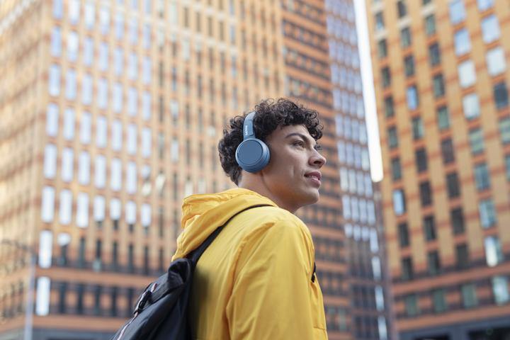 Image du produit Philips Écouteurs intra-auriculaires sans fil TAH4205BL/00 (pas de réduction du bruit, 29 h, Sans fil)