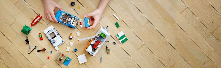 Produktbild LEGO Campingurlaub (31108, LEGO Creator 3-in-1)