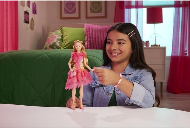 Actual product image Mattel Glinda fashion doll