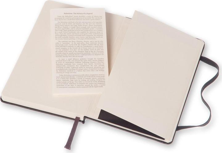 Actual product image Moleskine Classic (A6, Dotted, Hardcover)