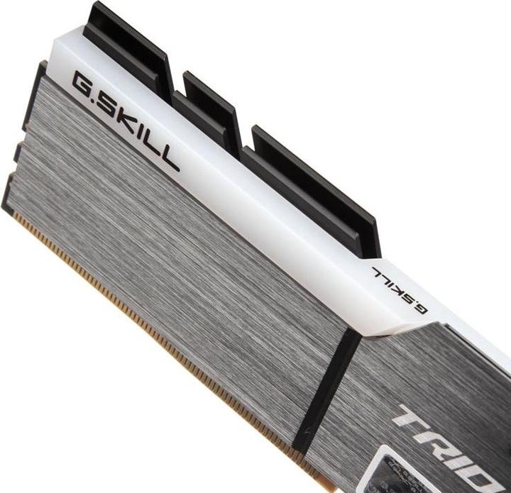 Immagine prodotto G.Skill Trident Z RGB (4 x 8GB, 3000 MHz, DDR4-RAM, DIMM)