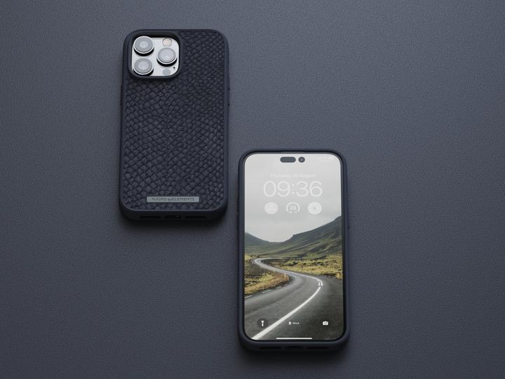 Actual product image Njord Salmon Leather (Apple iPhone 14 Pro Max)