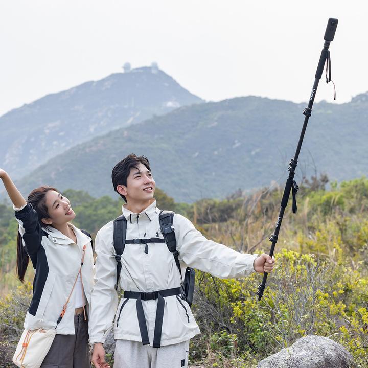 Actual product image Ulanzi TT35 Hicking Stick Tripod Kit