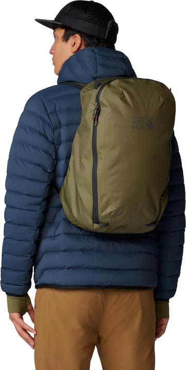 Actual product image Mountain Hardwear Simcoe 20 (20 l)
