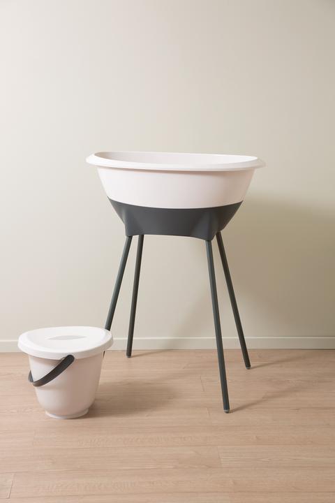 Actual product image Luma Baby bathtub