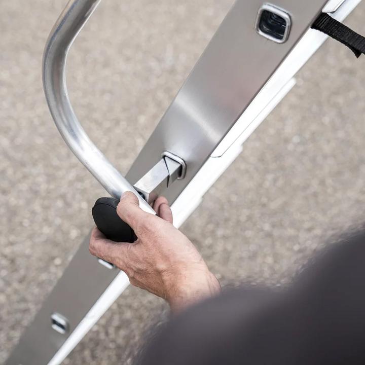 Actual product image Günzburger Handrail pluggable for rung/step spacing 280/263 mm Length 1.96 m (196 cm)