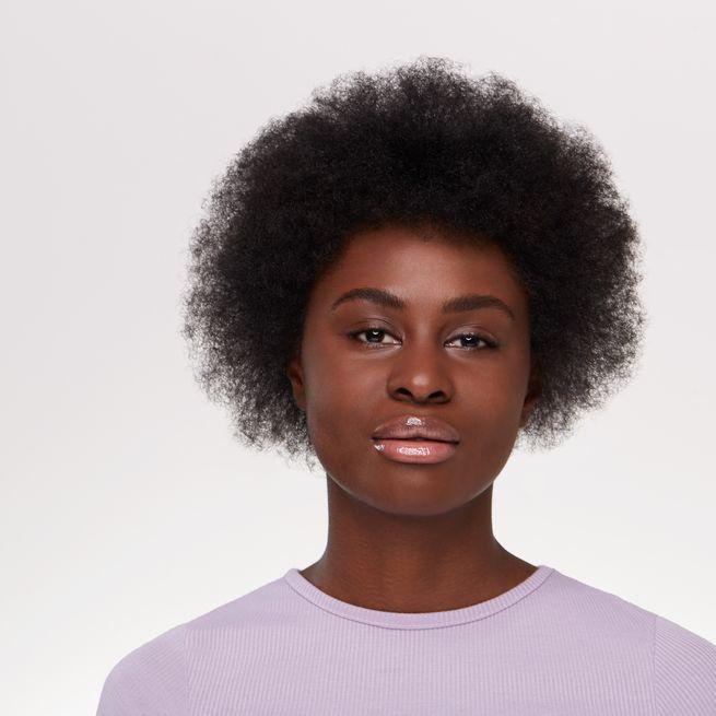 Actual product image essence what the fake. PLUMPING LIP FILLER (01)