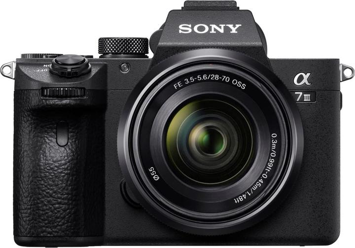 Sony Alpha 7 III Kit (28 - 70 mm, 24.20 Mpx, Full frame)