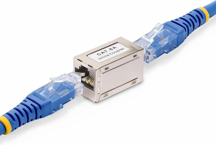Immagine prodotto StarTech com Accoppiatore RJ45 schermato, accoppiatore Cat6a in linea, pinout da femmina a femmina ( (Accoppiamento di rete)