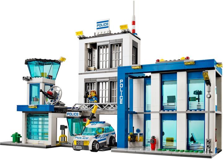 Immagine prodotto LEGO Evasione della città dalla stazione di polizia (60047, LEGO City, Set LEGO rari)