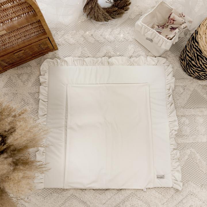 Actual product image Baby-Nest Changing mat Velvet Including removable waterproof pad | Cream (80 x 75 cm)