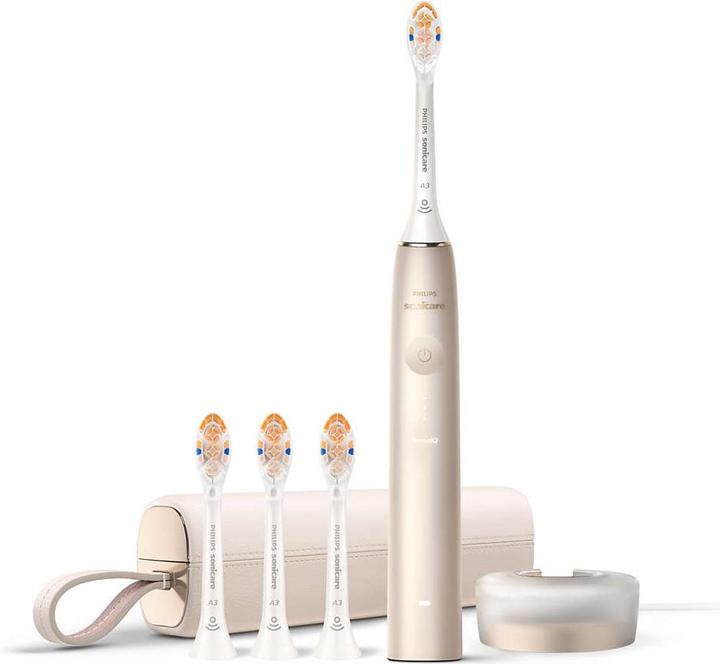 1 x base de recharge, 1 x câble USB, 1 x pièce à main Philips DiamondClean Prestige 9900, 1 x un étui de chargement USB de haute qualité, 4 x A3 Premium Tête de brosse tout-en-un