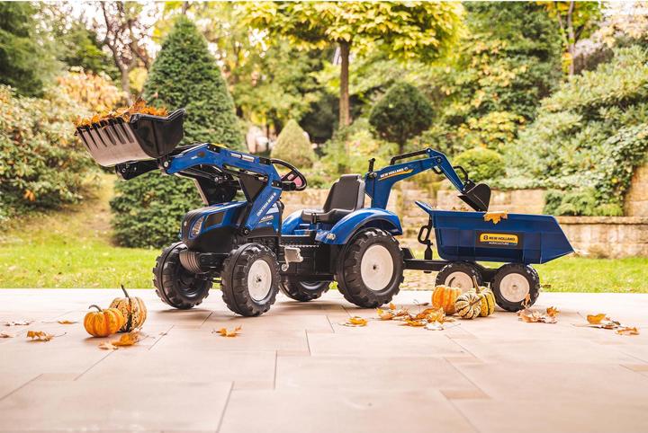 Actual product image Falk Toys New Holland Traktor + Anh. XL