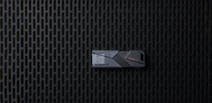 Actual product image Kingston DataTraveler Exodia Onyx (256 GB, USB 3.2)