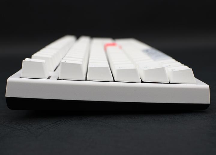 Actual product image Ducky One 2 White Edition (DE, Cable)