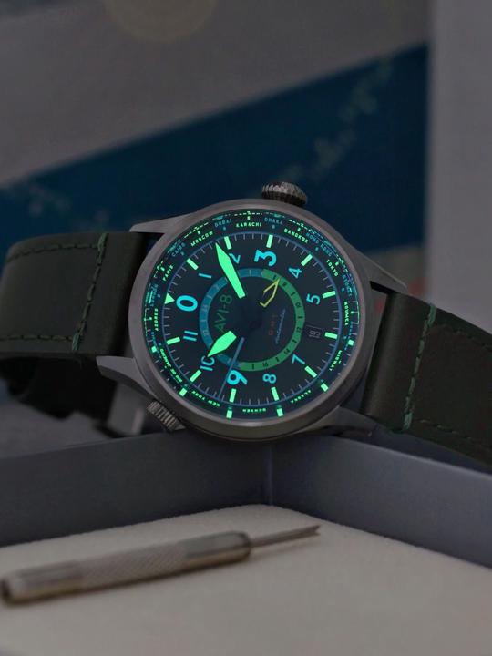 Produktbild AVI-8 AV-4120-05 Wingman Worldtimer GMT (Fliegeruhr)