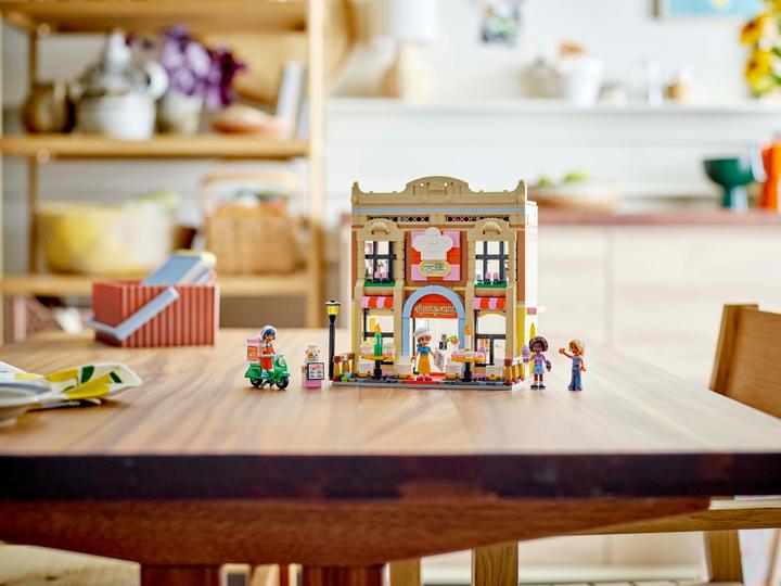 Immagine prodotto LEGO Restaurant und Kochschule (42655, LEGO Friends)