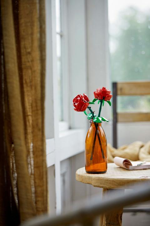 Actual product image LEGO Roses (40460, LEGO Iconic)